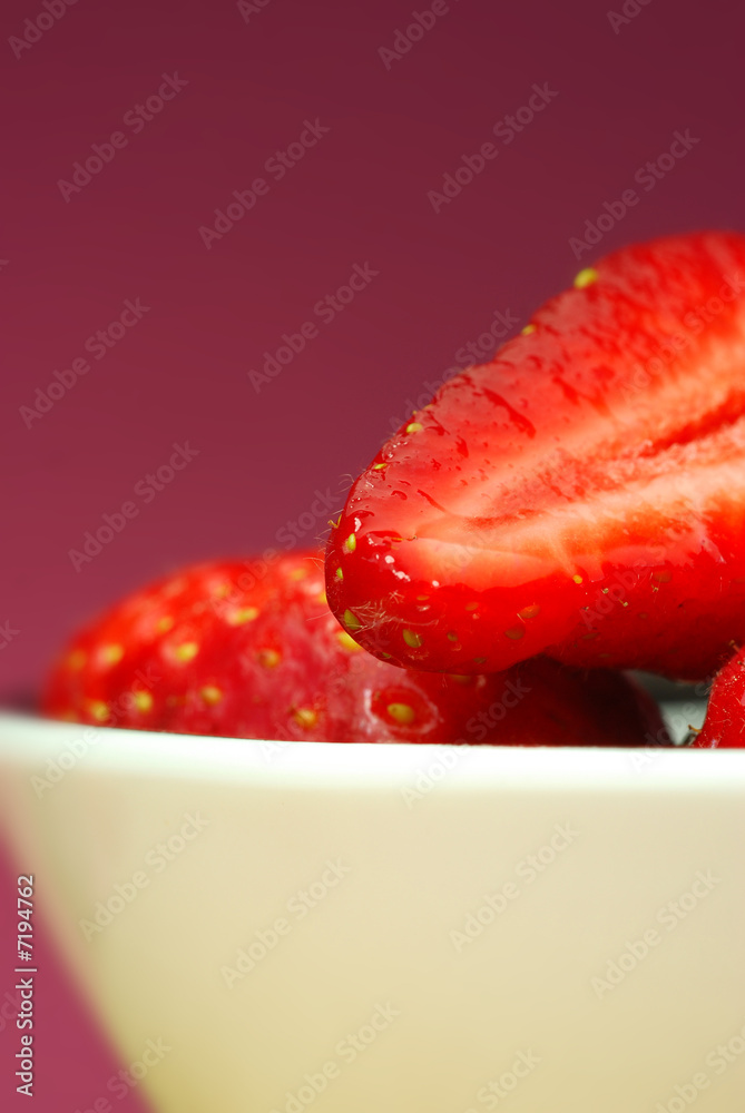 草莓碗