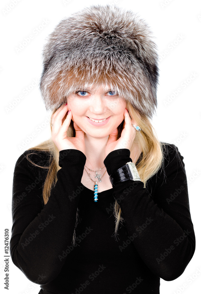 戴毛皮帽子的金发俄罗斯女人