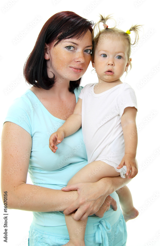 幸福的母亲带着白色婴儿的照片