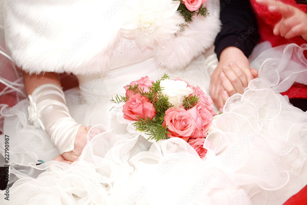 新娘手中的美丽新娘花束