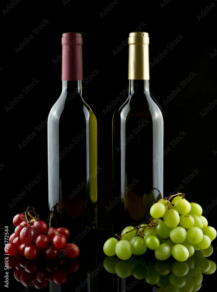 红白葡萄酒和葡萄