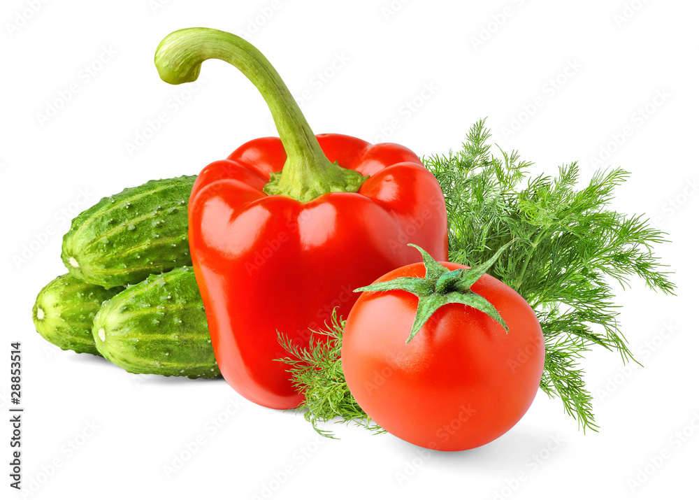 新鲜蔬菜。番茄、甜椒和黄瓜在白色上分离