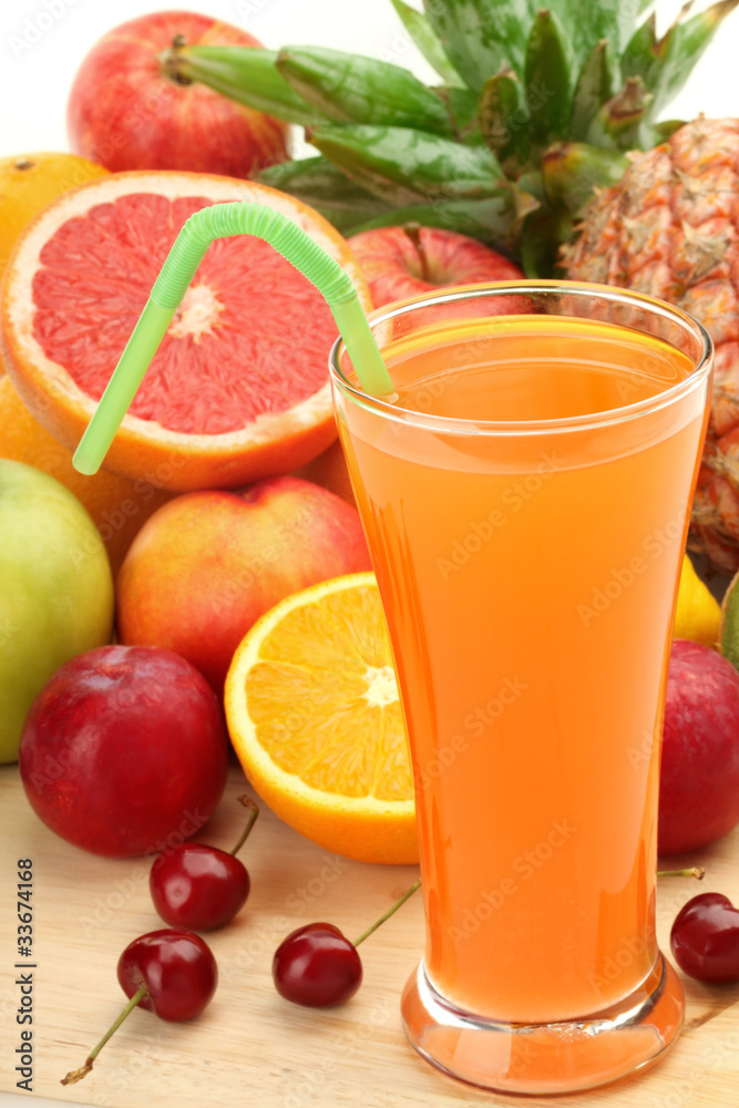 Fruit juice with fruits