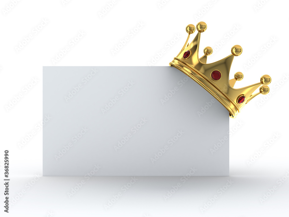 空白卡片上的金色皇冠