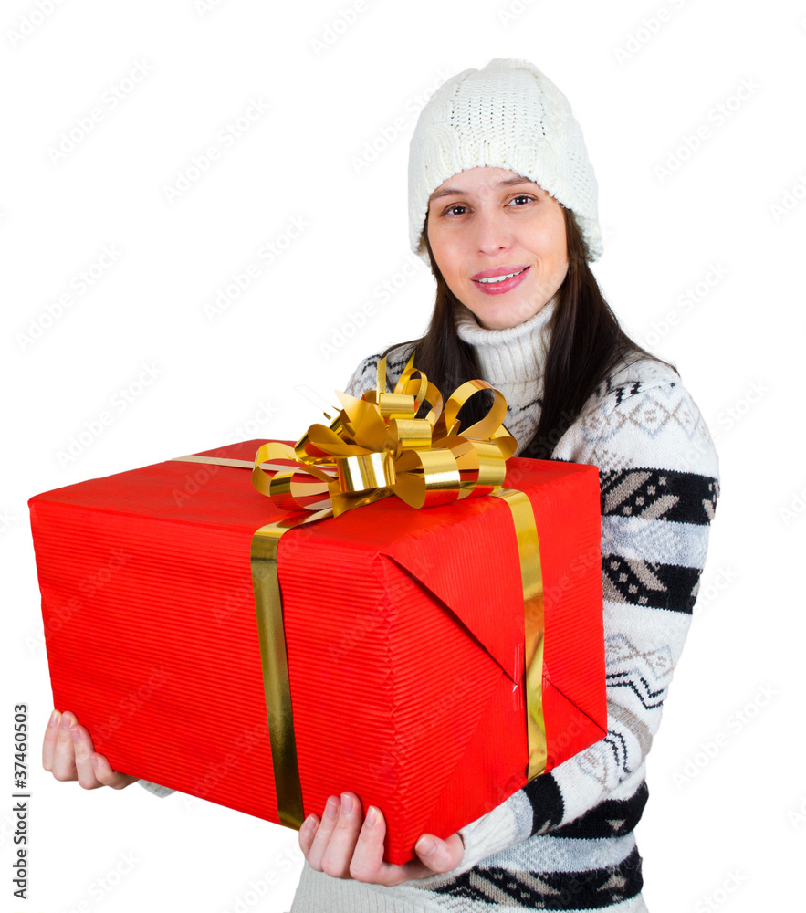 年轻快乐的女孩，带着白色隔离的红色大礼盒。