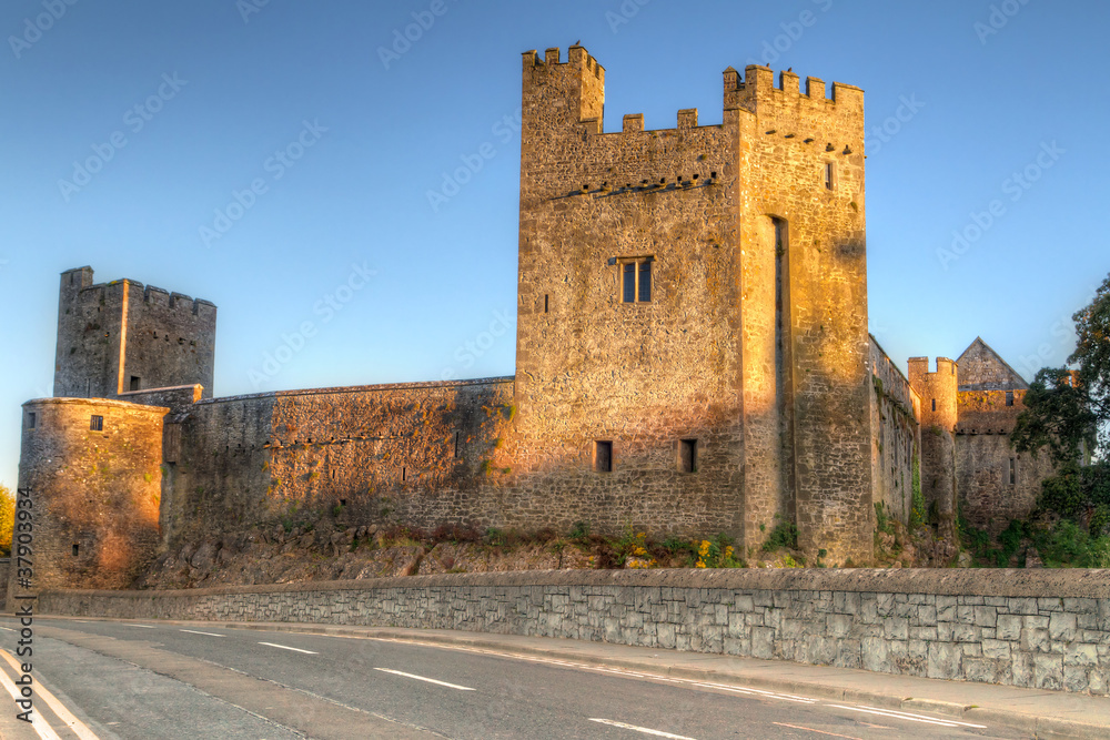 爱尔兰蒂珀雷里郡的卡希尔城堡