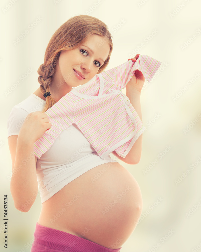 孕妇正在等待想要的孩子