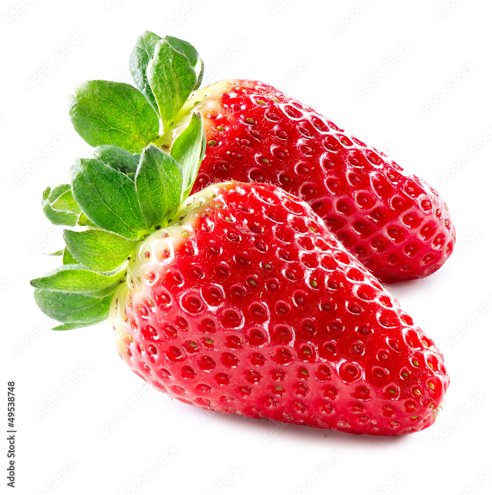 草莓。在白色背景下分离的草莓