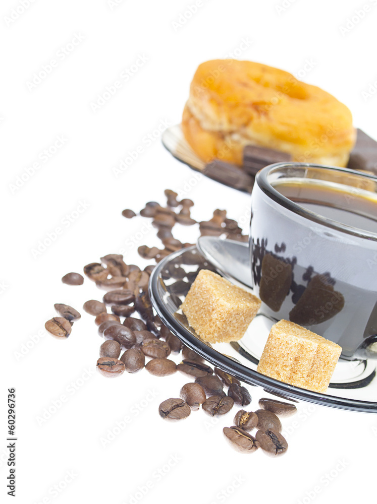 意大利意式浓缩咖啡甜甜圈、红糖和白巴咖啡豆