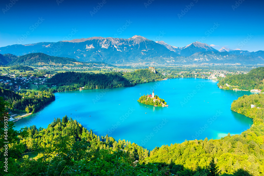 欧洲斯洛文尼亚著名的Bled湖、教堂和城堡