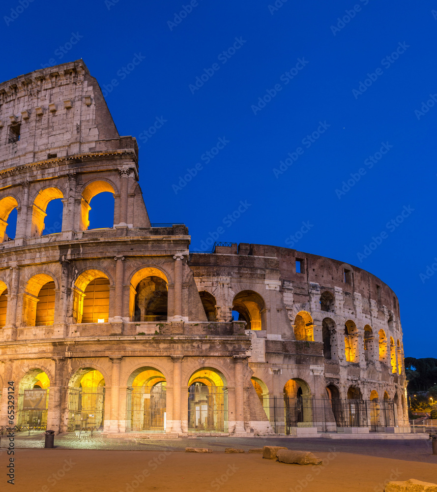 意大利罗马的Colosseo夜景