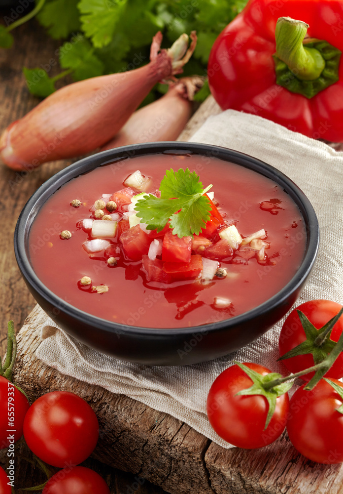 Fresh tomato soup Gazpacho
