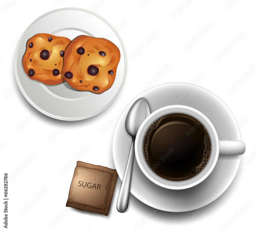 一杯咖啡和一盘饼干的俯视图