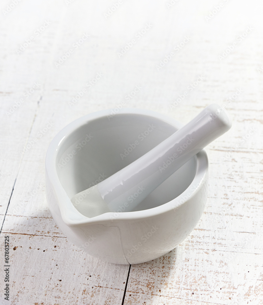 empty mortar and pestle