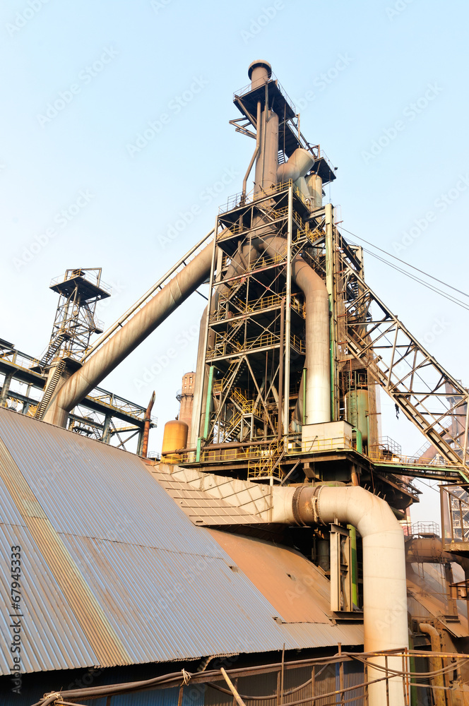 中国钢铁厂设备