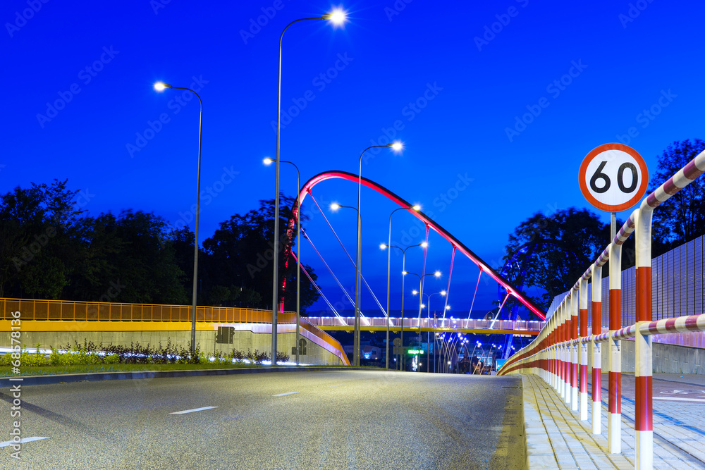 波兰比得哥什夜间斜拉桥