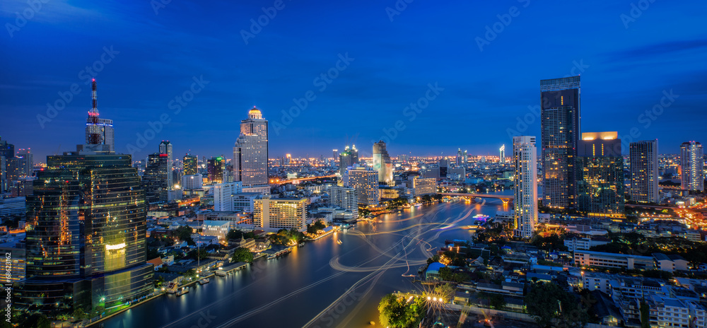 曼谷城市河流景观