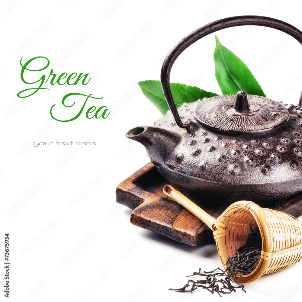 亚洲茶壶和干茶特写