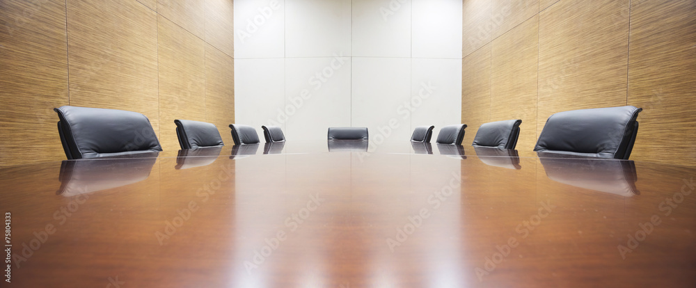 现代办公会议室桌椅
