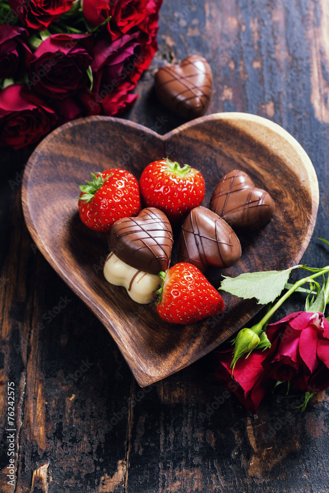 巧克力和草莓