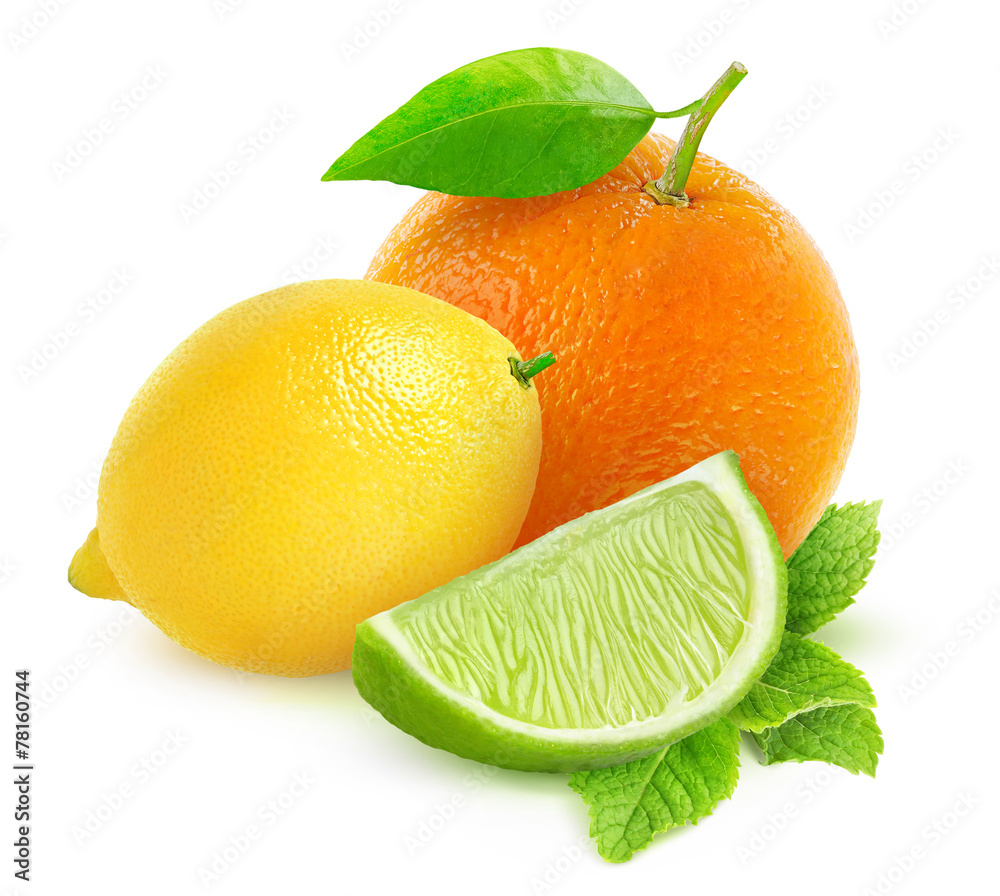 白色分离的柑橘类水果