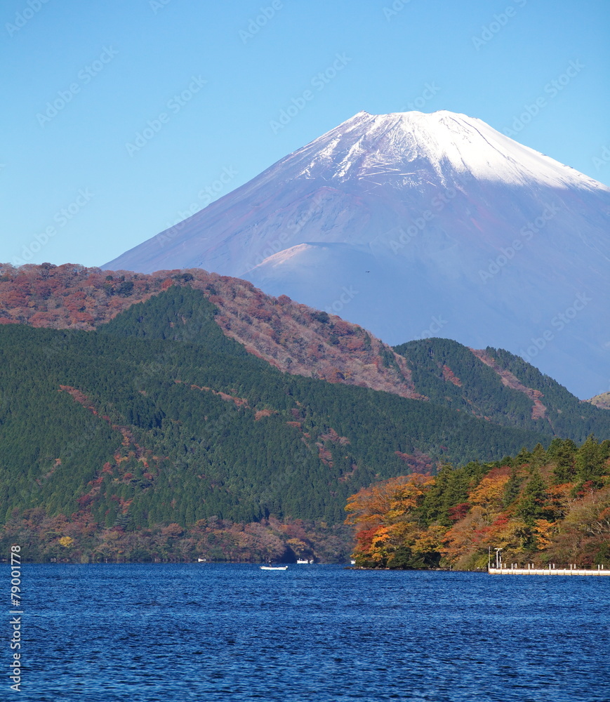 秋季富士山和阿什湖