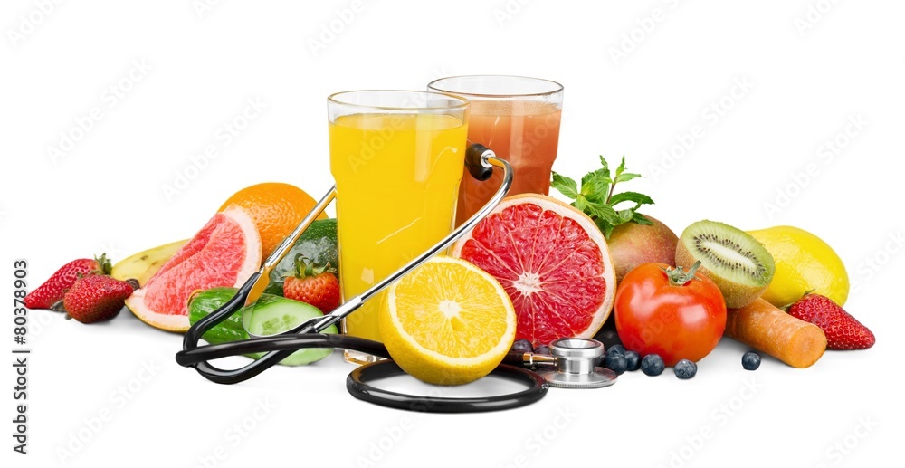 苹果。健康饮食。水果、蔬菜、果汁和听诊器