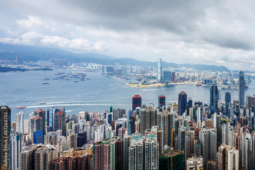 香港天际线和城市景观的高角度视图