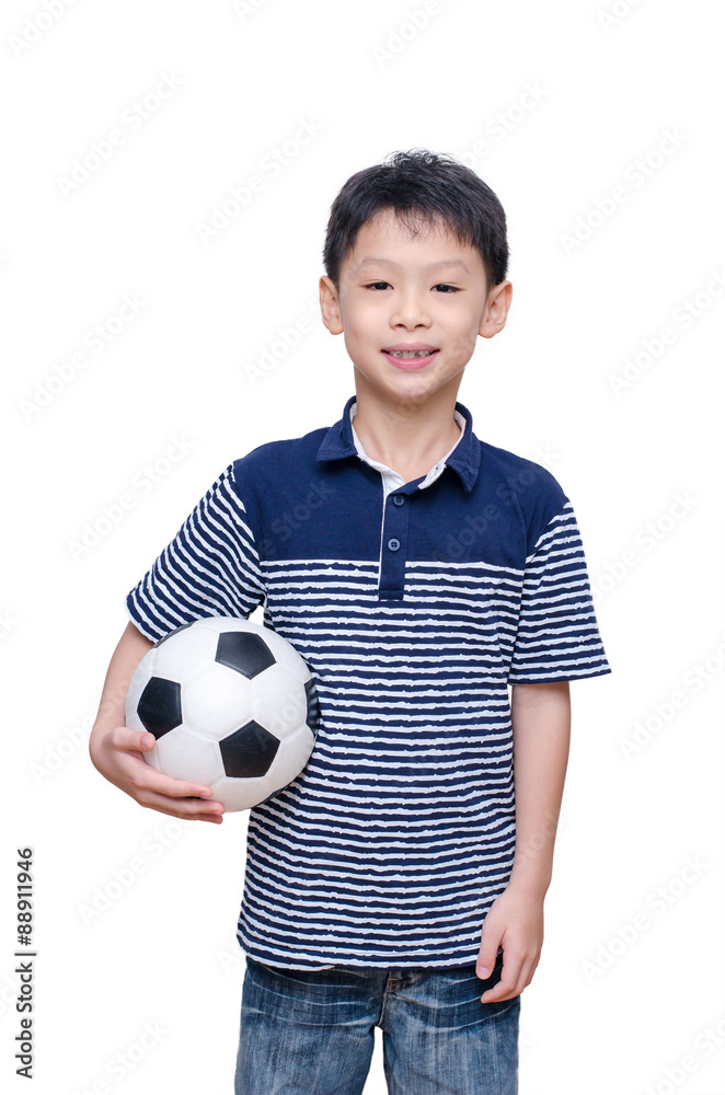 亚洲男孩在白色上空持球