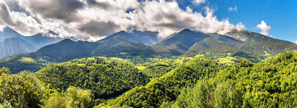 加泰罗尼亚比利牛斯山风景，法国的自然公园
