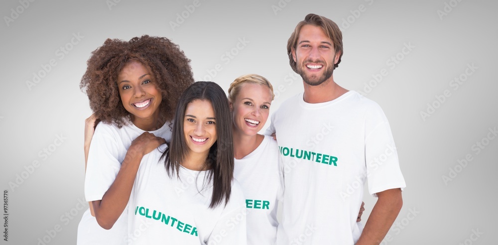 微笑的志愿者组合图片