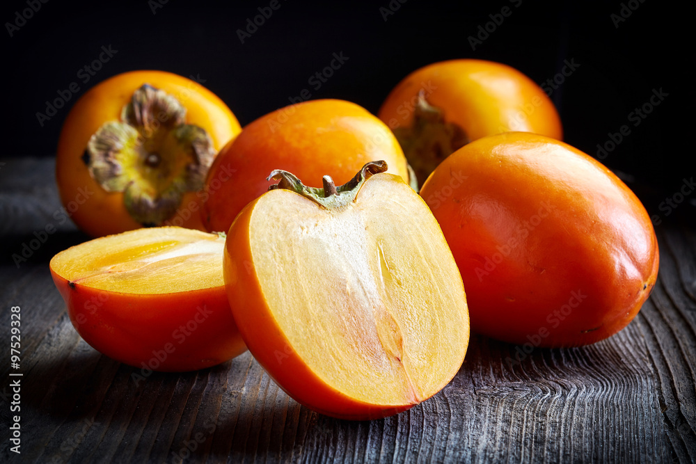 鲜熟柿子