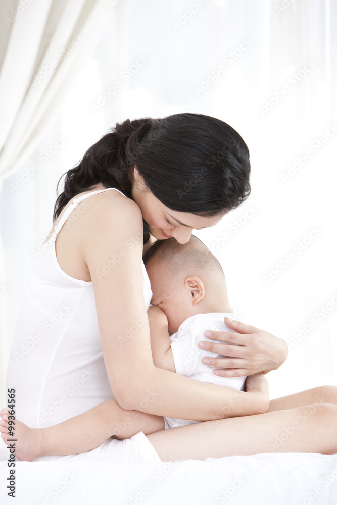 Wonderful time between mother and baby