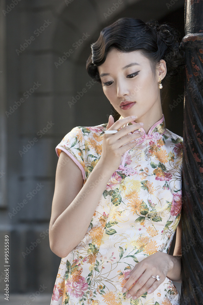 20世纪30年代上海一位美丽的年轻女子