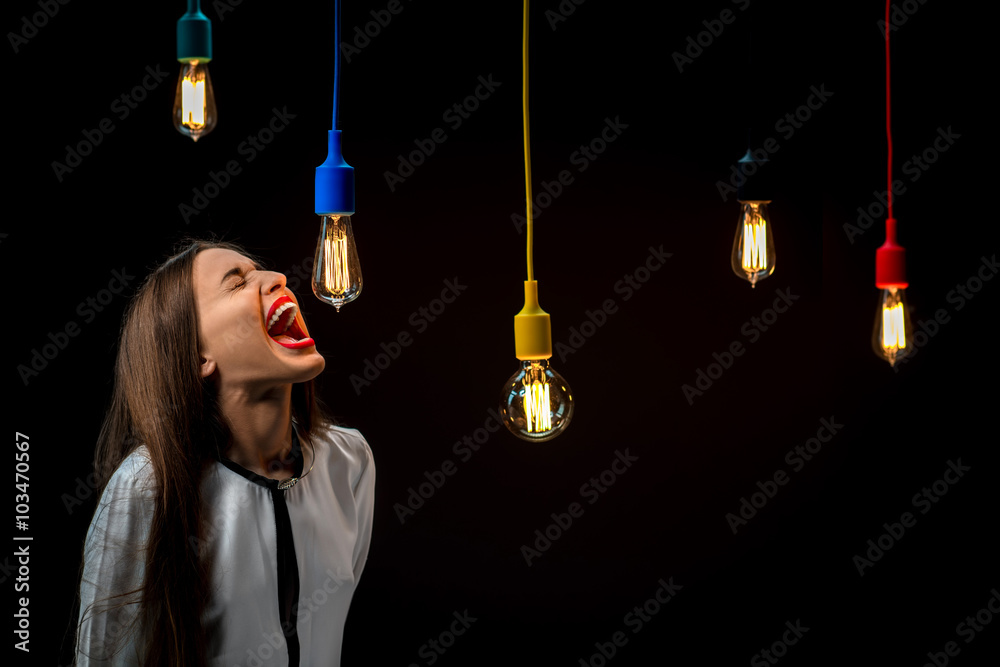 Illuminated retro lamps with woman yelling