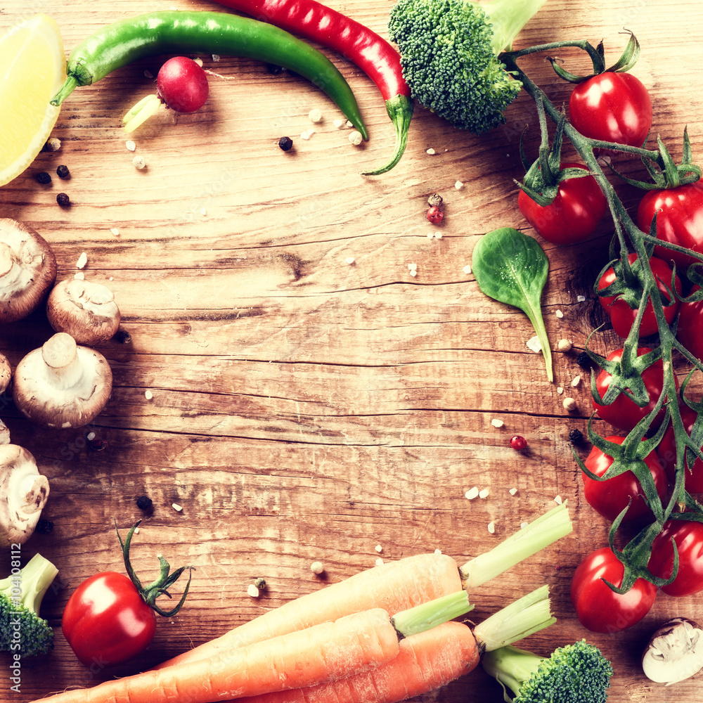 新鲜有机蔬菜框架。健康饮食理念