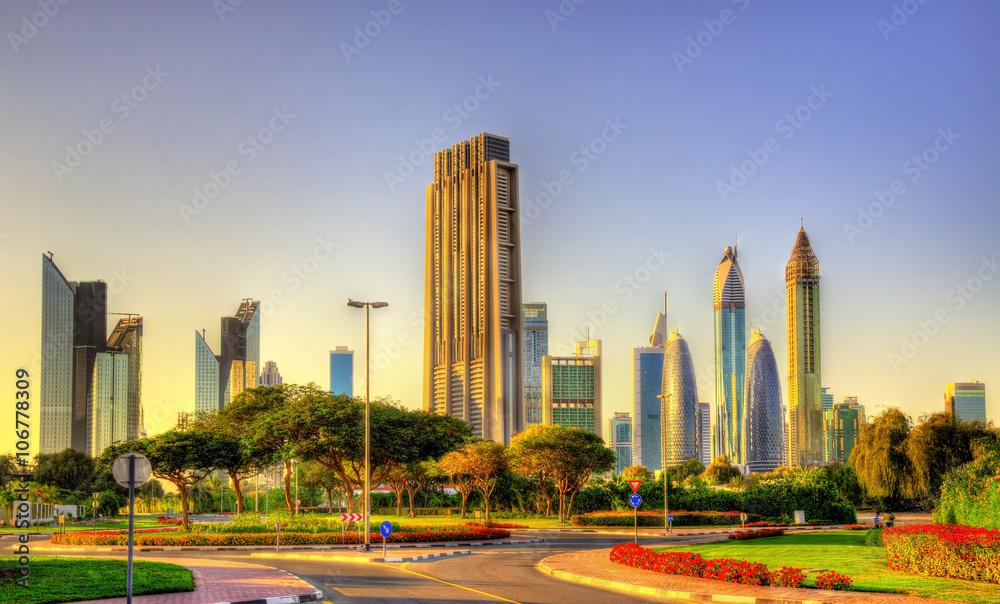 阿联酋迪拜市中心摩天大楼景观
