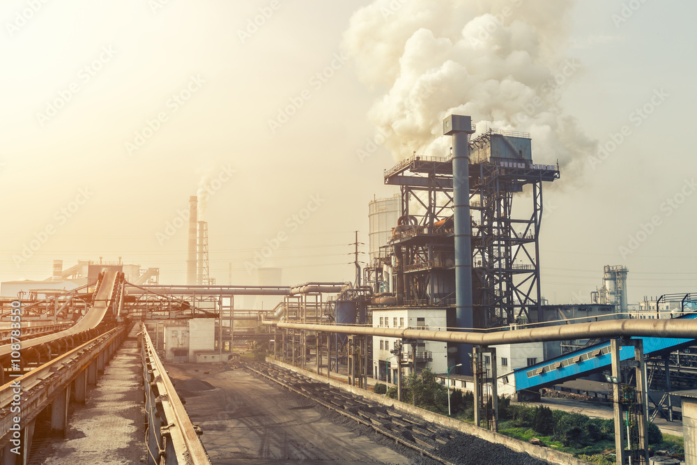 钢铁厂烟气污染工业冷却塔