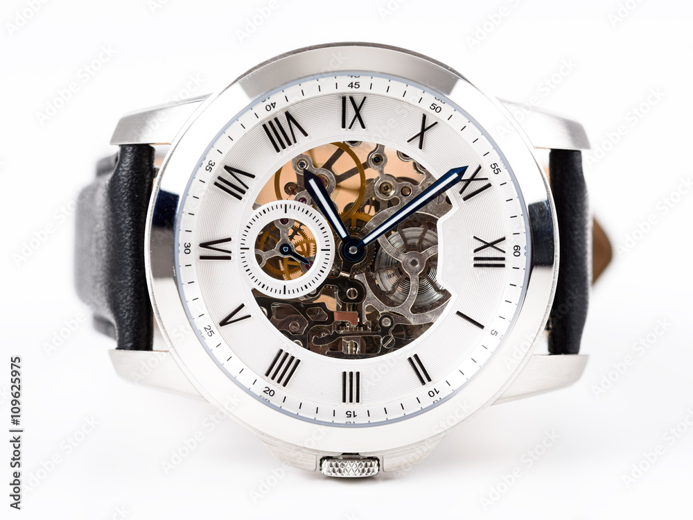 白色带可视机制的自动男士手表