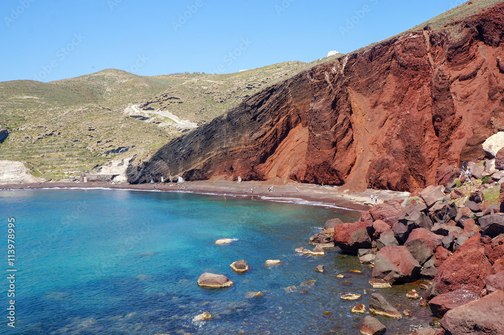 希腊著名岛屿圣托里尼的红海滩