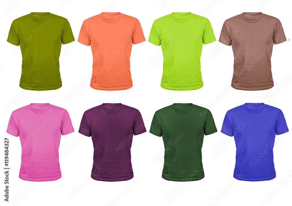一套八种颜色的棉质运动t恤，隔离在白色条纹上