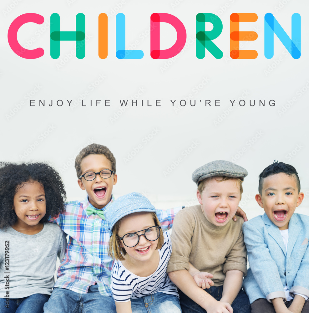 儿童享受生活——青少年概念
