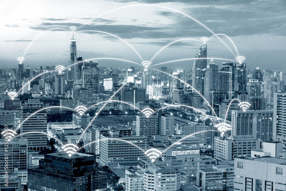Wifi图标和曼谷城市与网络连接概念，