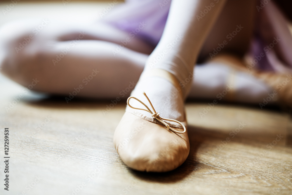 芭蕾舞演员平衡芭蕾舞艺术表演者概念