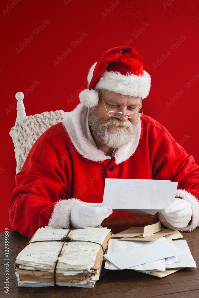 圣诞老人阅读愿望清单的合成图像
