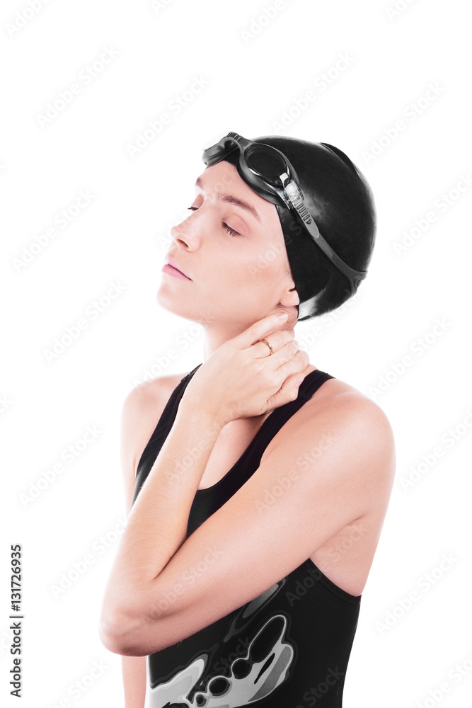 Nuotatrice con stiramento al collo