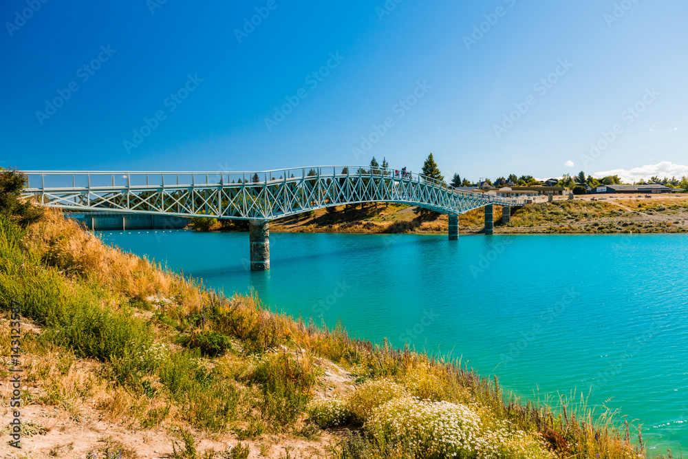 美丽的大桥，新西兰特卡波湖