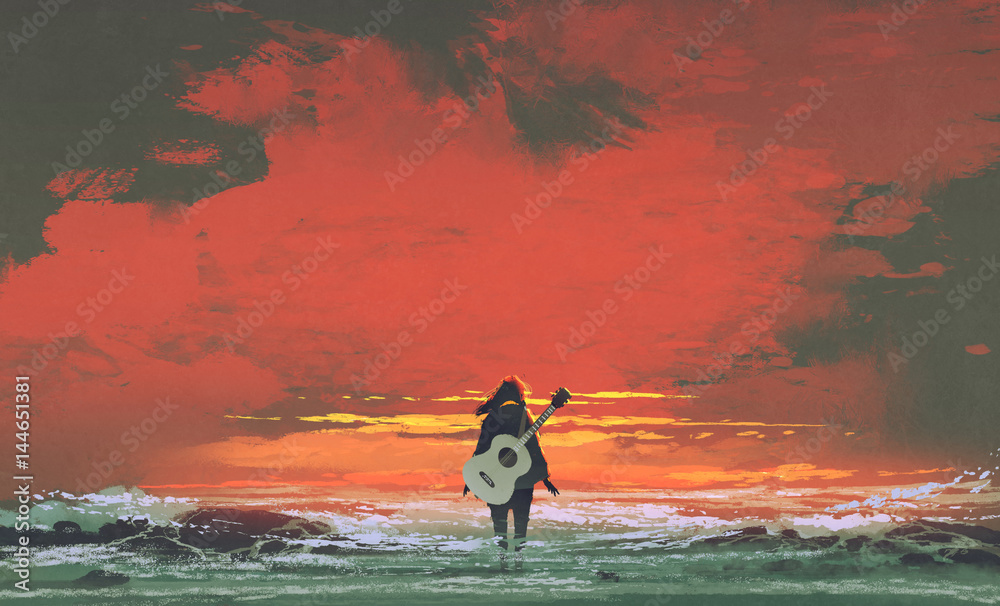 日落时背着吉他站在海里的女人，插图画
