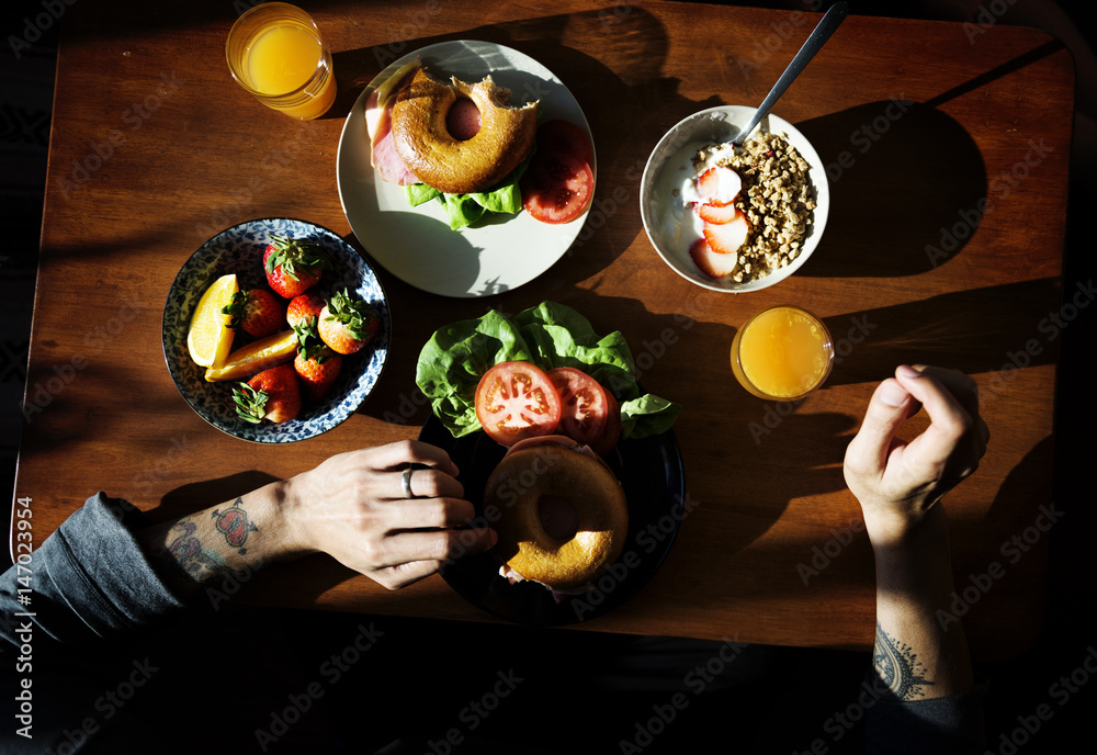 早餐对你的健康有益。
