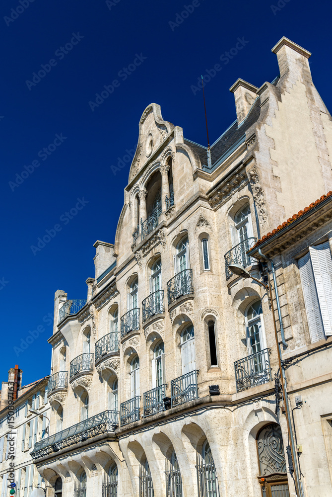 法国昂古莱姆的历史建筑